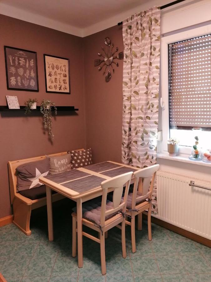Ferienwohnung Am Keramikatelier Bitterfeld-Wolfen Exterior photo